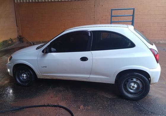 CHEVROLET CELTA 1.0 MPFI LIFE 8V FLEX 2P MANUAL CHEVROLET CELTA 1.0 MPFI LIFE 8V FLEX 2P MANUAL